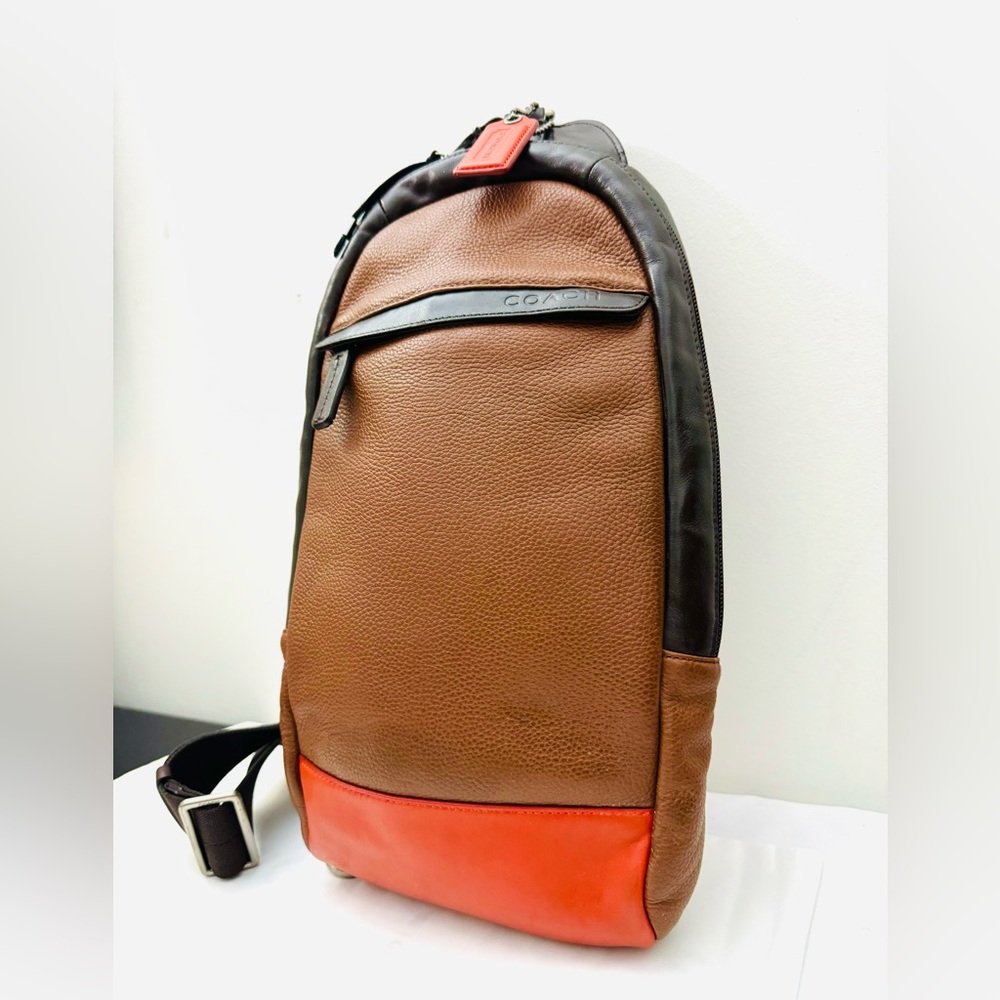 Authentic Coach F79022 Men's Crossbody Bag In Brown With An Orange Accent - Picture 2 of 16